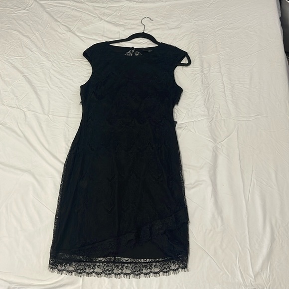 Must have little black dress ! - Picture 1 of 6